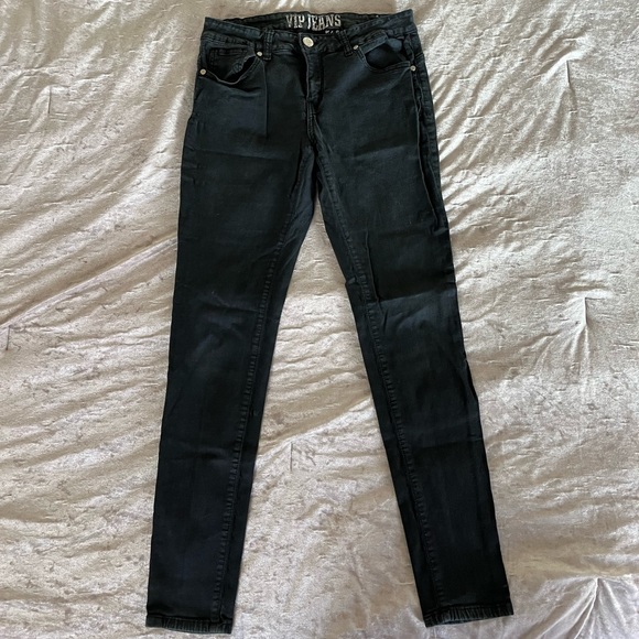 VIP Jeans - Picture 1 of 4